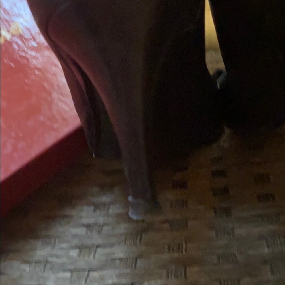 Black Salvatore Ferragamo heels with bow detail - Picture 5 of 5